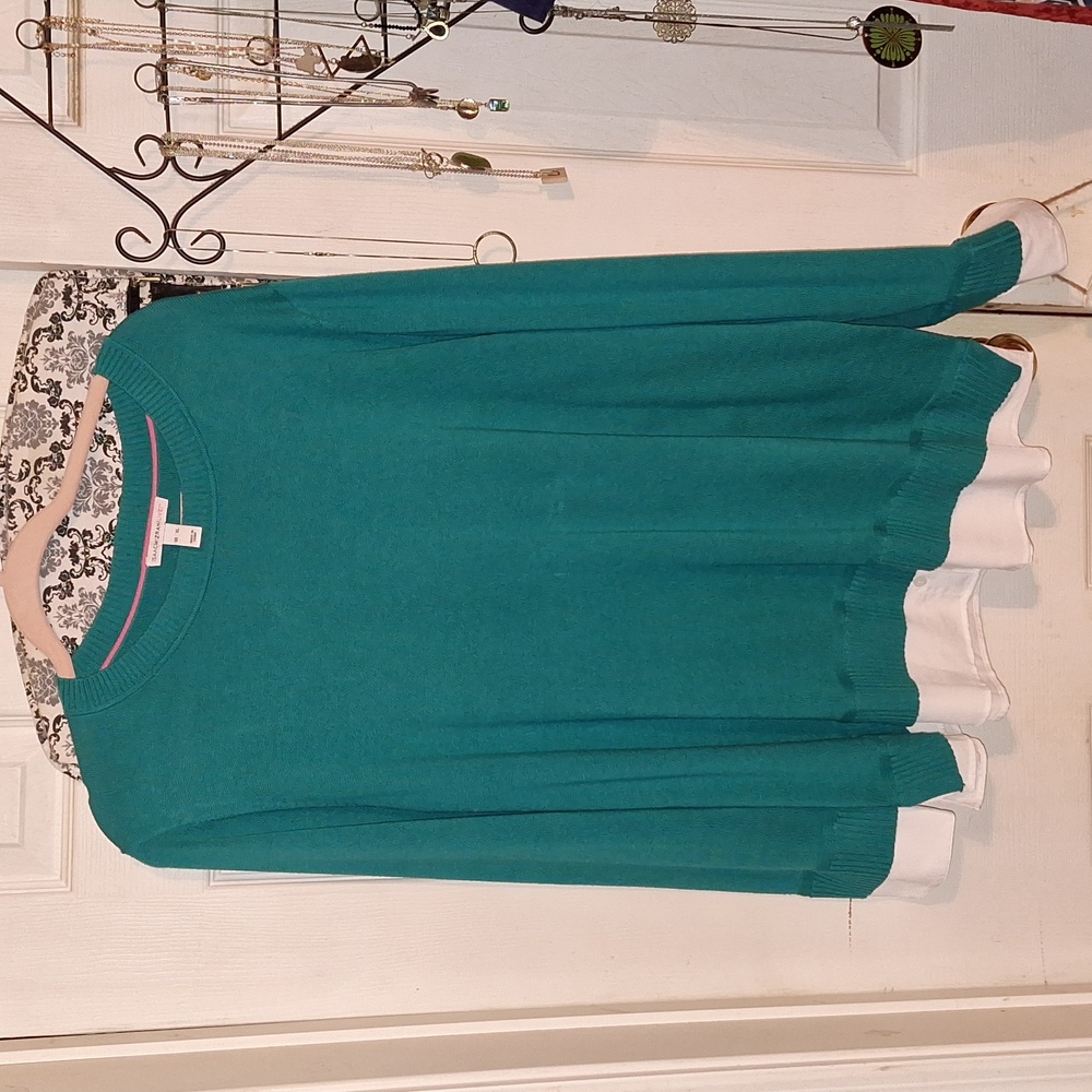 Isaac Mizrahi sweater size XL, EUC